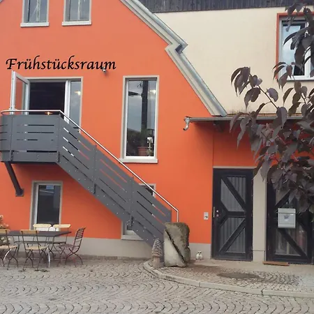 Im Vogtland Апартаменты Heinsdorfergrund